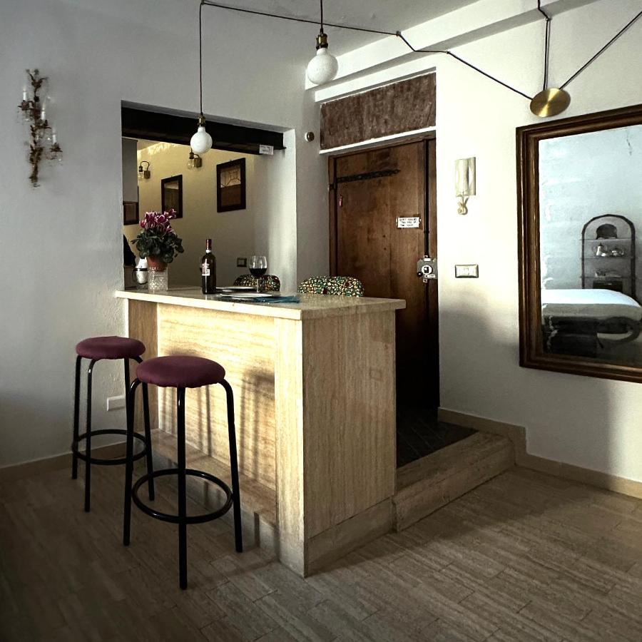 Lovely Apartment In Via Della Scala, Trastevere Róma Kültér fotó